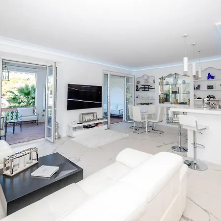 Apartment Cmg - La Corne D'or - Vue Mer Croisette