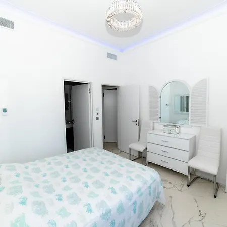Apartment Cmg - La Corne D'or - Vue Mer Croisette Cannes